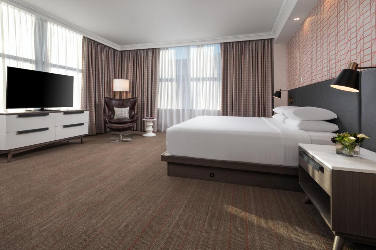 Corner King Room at Hyatt Centric Downtown Minneapolis