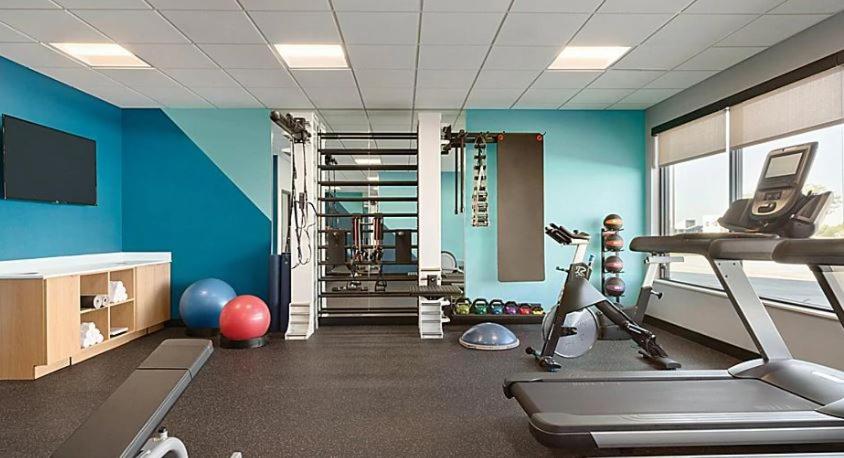 | avid hotels - Columbus Northwest - Hilliard, an IHG Hotel