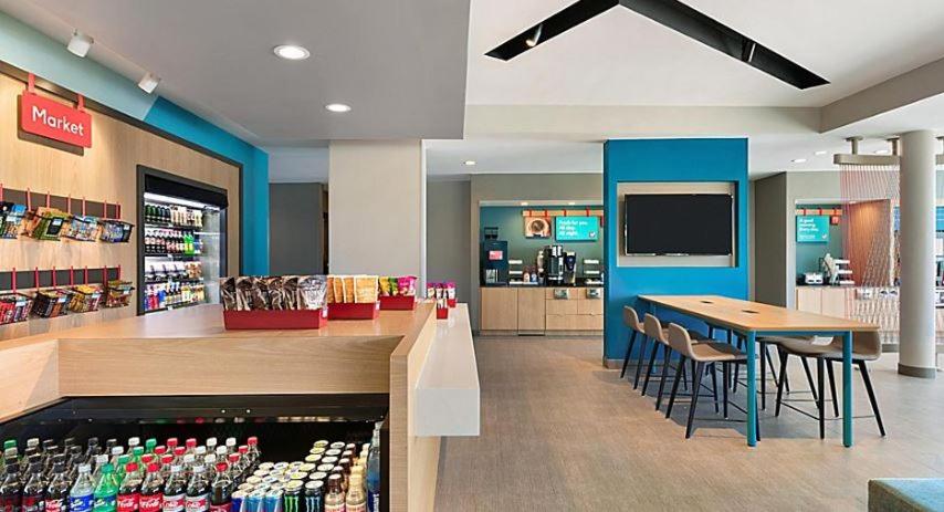 | avid hotels - Columbus Northwest - Hilliard, an IHG Hotel