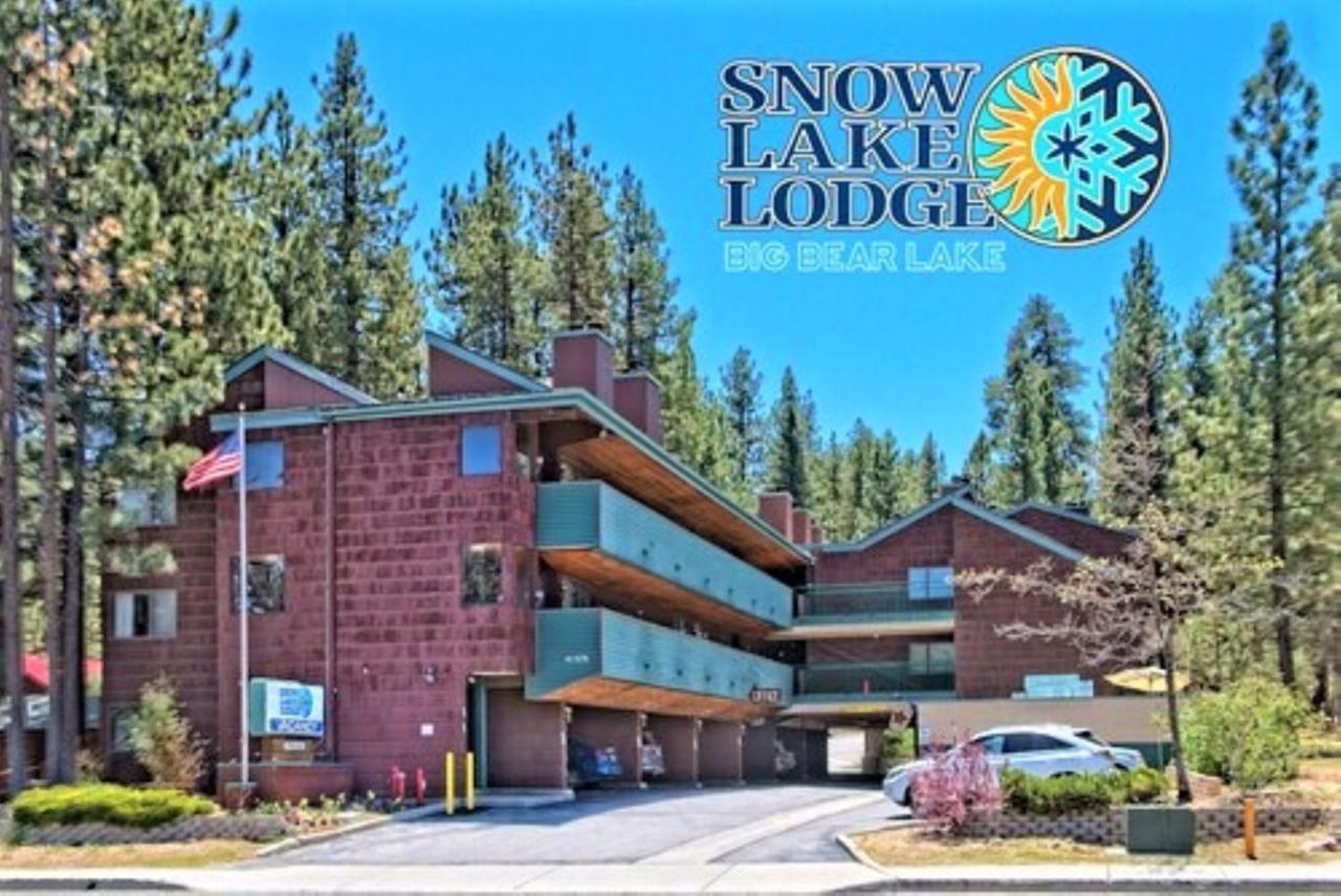 Suite (4 Adults) at Getaways at Snow Lake Lodge