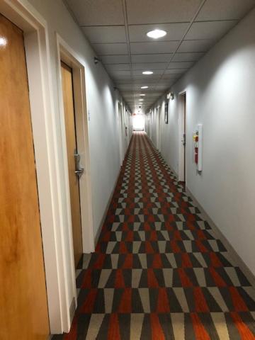 | Microtel Inn & Suites by Wyndham Pittsburgh Airport
