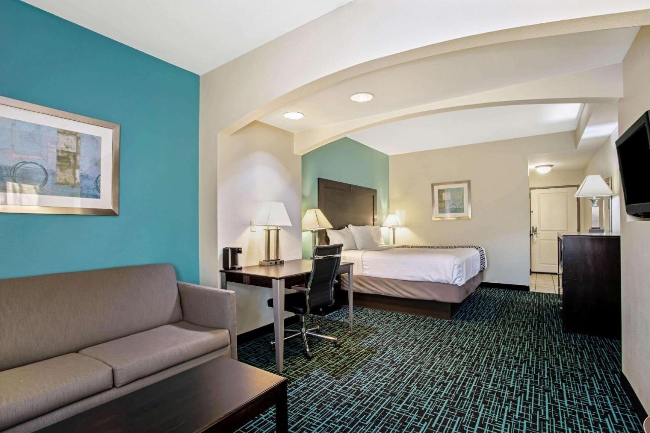 King Suite - Non-Smoking at La Quinta Inn & Suites by Wyndham PCB Pier Park area