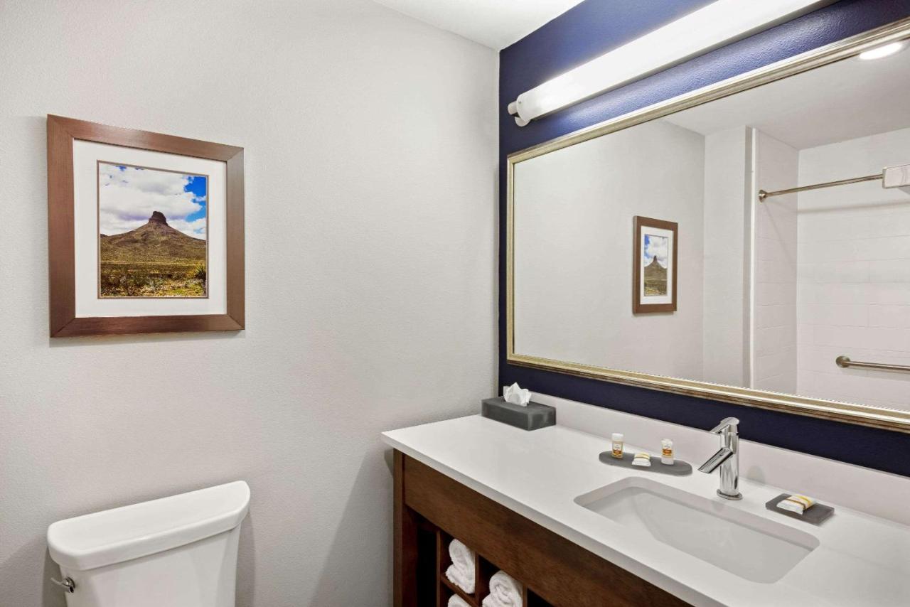  | La Quinta Inn & Suites by Wyndham Kingman