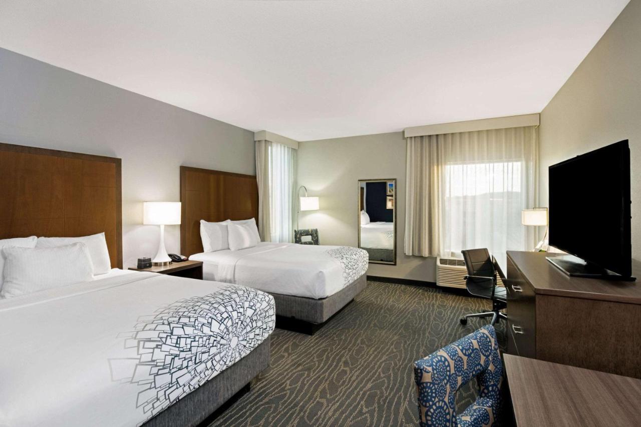 Executive Queen Room with Two Queen Beds at La Quinta Inn & Suites by Wyndham Kingman