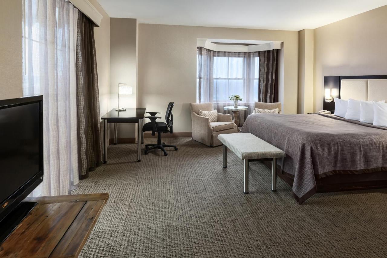 | Park Place Hotel & Conference Center