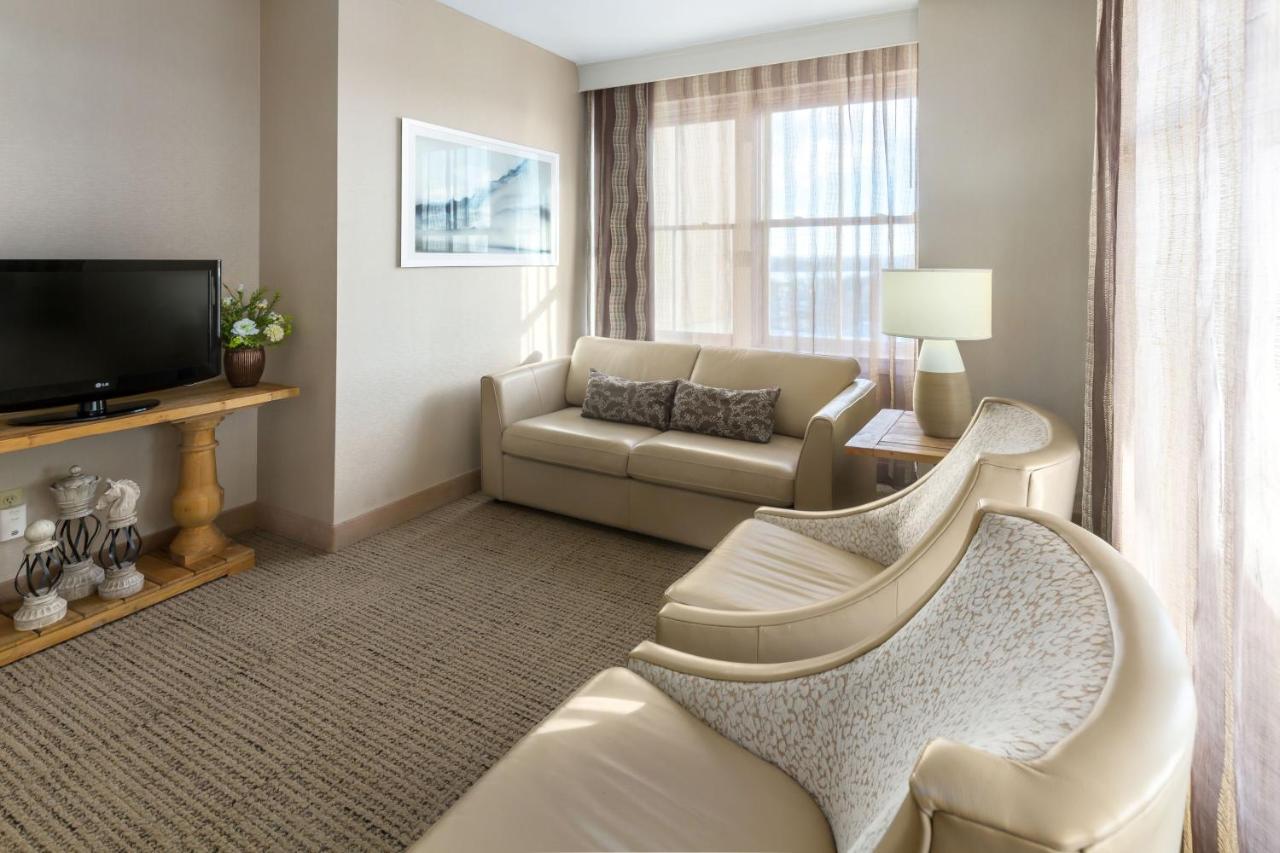 | Park Place Hotel & Conference Center