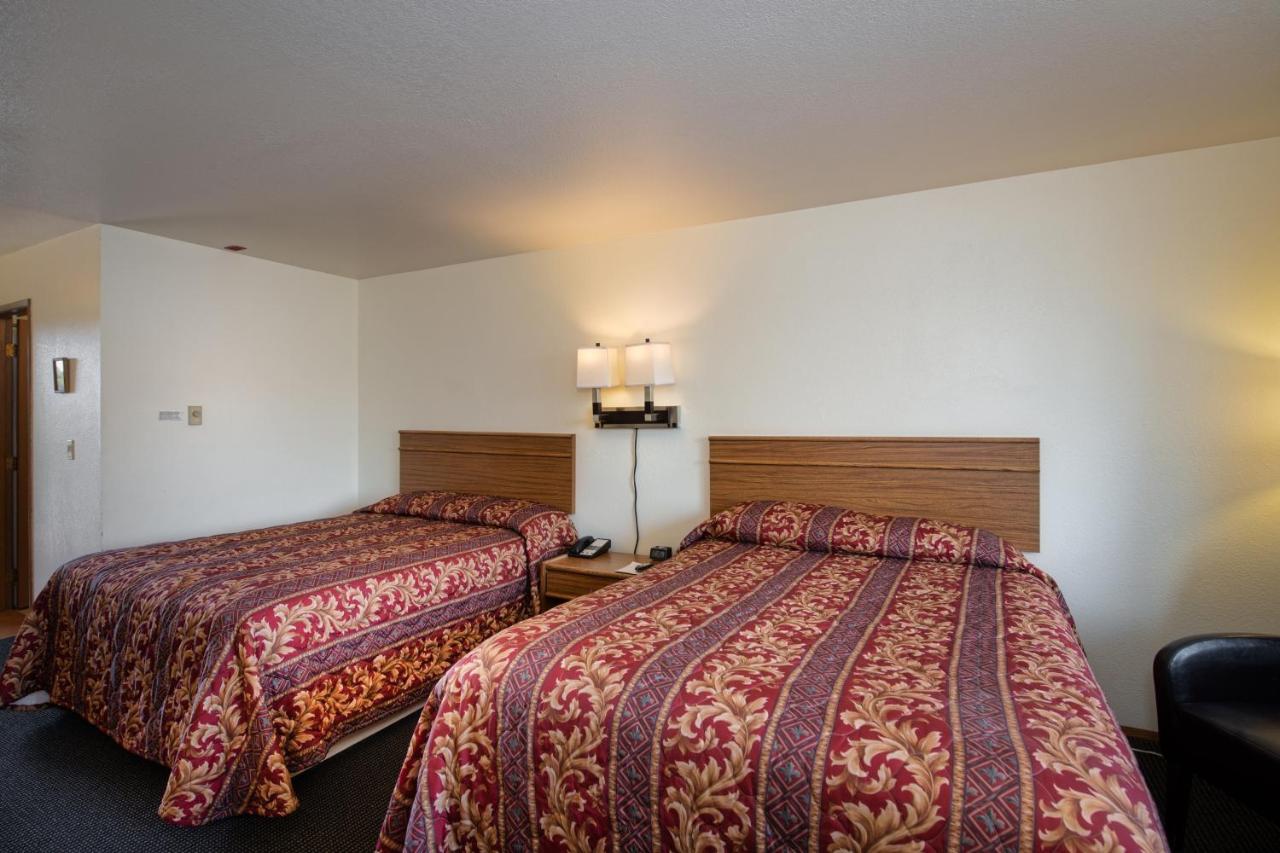  | Cap Sante Inn