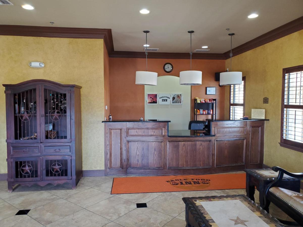 | Eagle Ford Inn