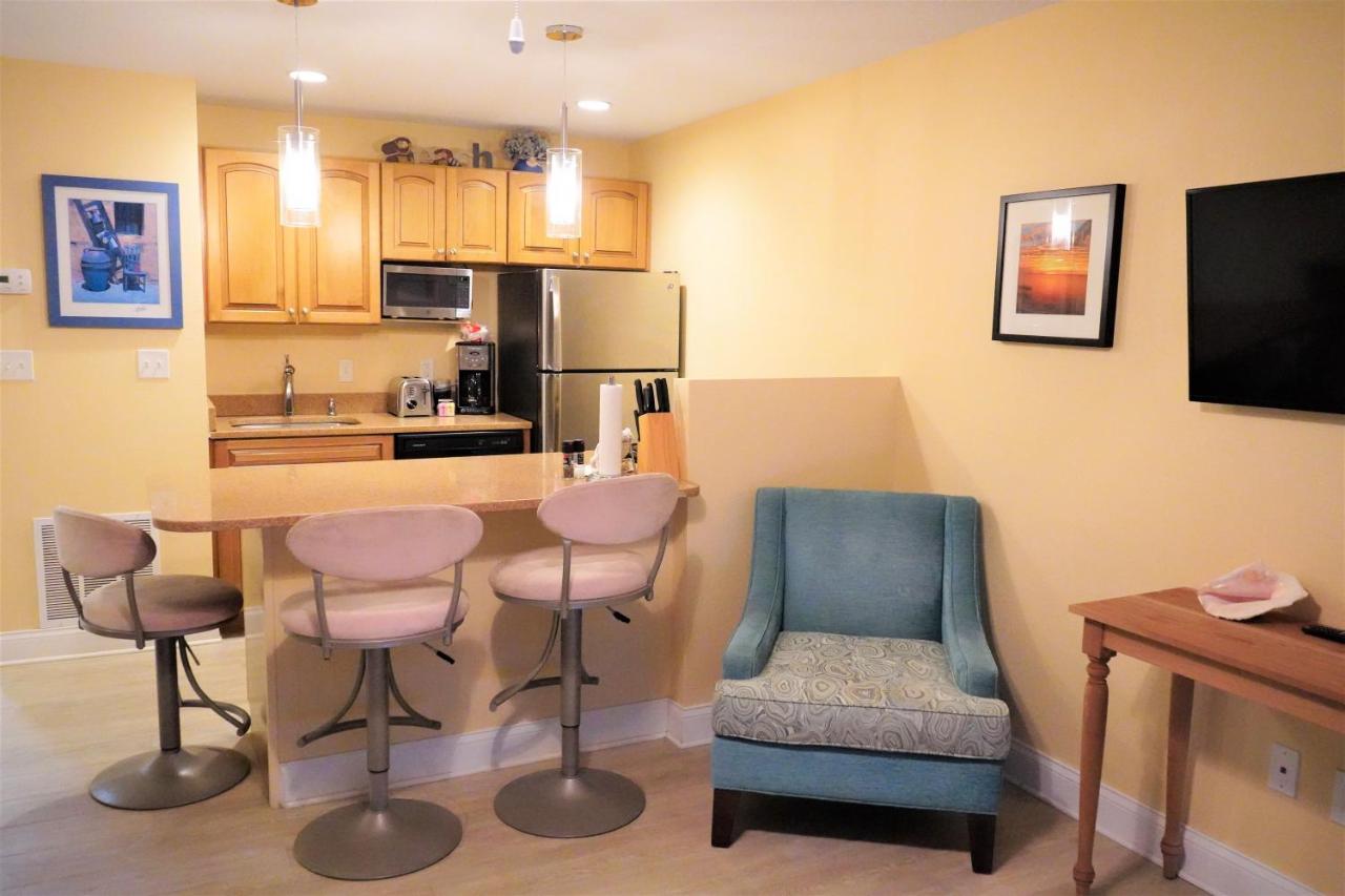 King Suite with Sofa Bed - Ocean Front at Glunz Ocean Beach Hotel & Resort