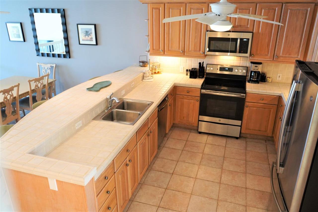 Oceanfront Three-Bedroom Villa at Glunz Ocean Beach Hotel & Resort