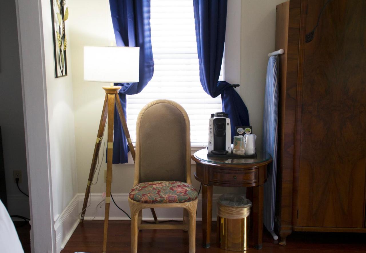 Deluxe King Room at Duval House