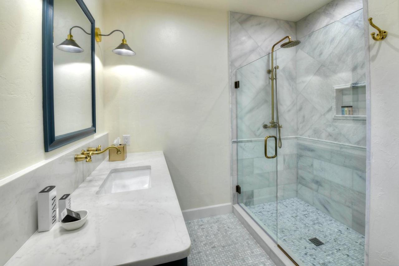 | Armory Park Inn