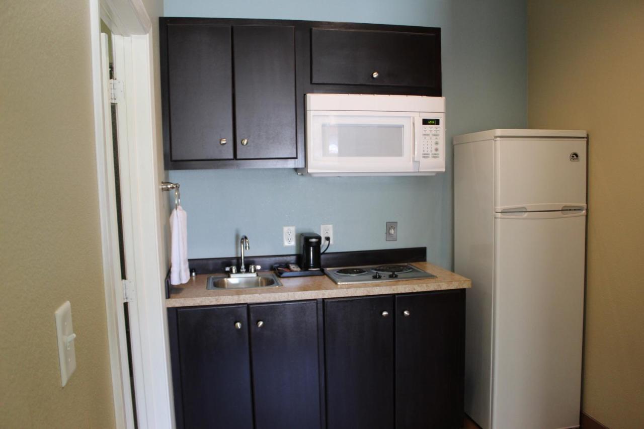 | Horizon Inn & Suites
