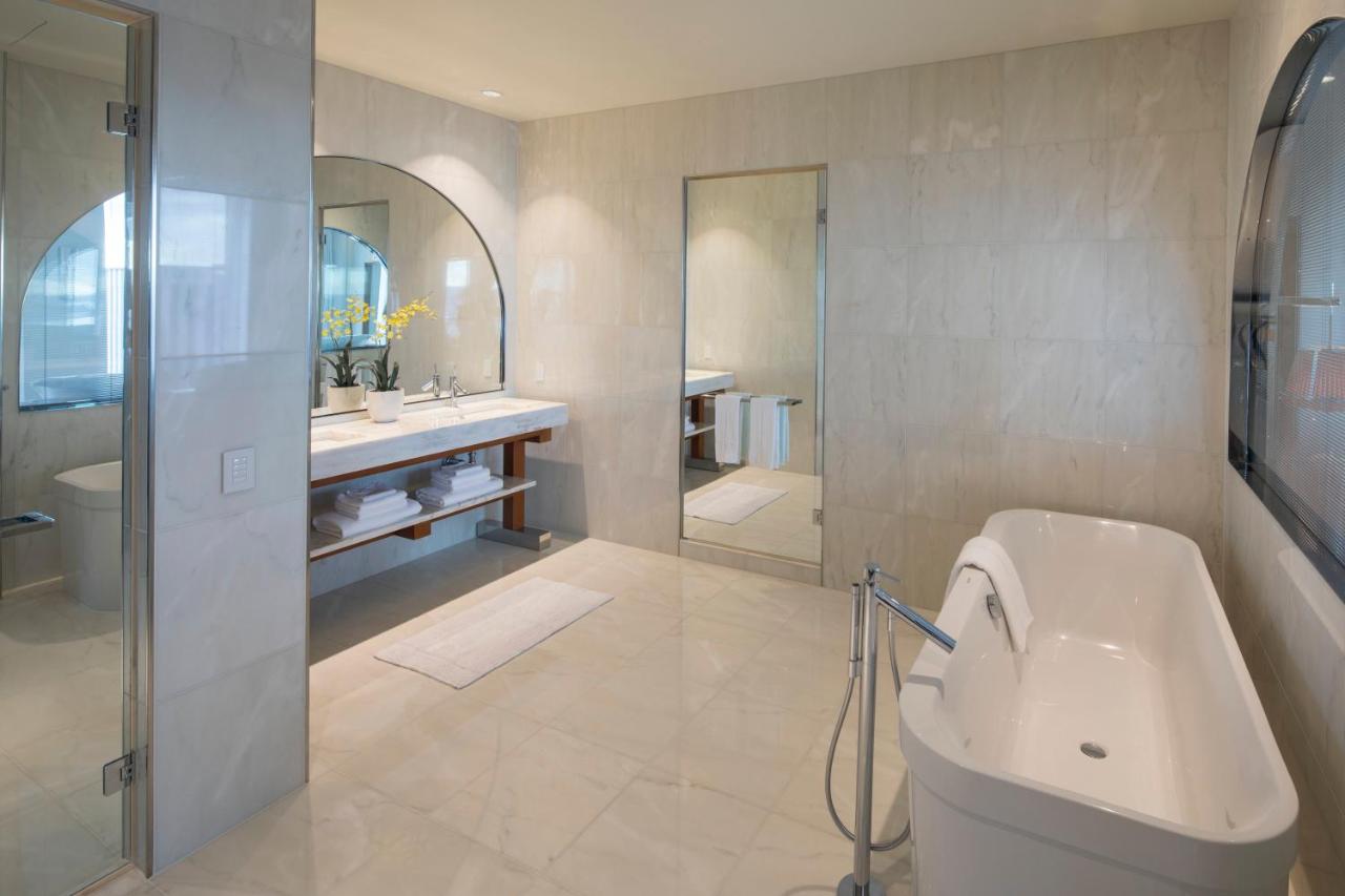 | Lotte Hotel Seattle