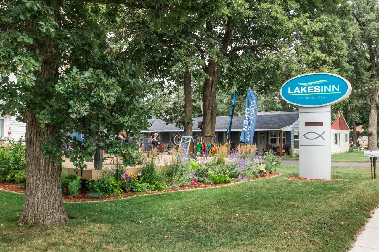  | Lakes Inn