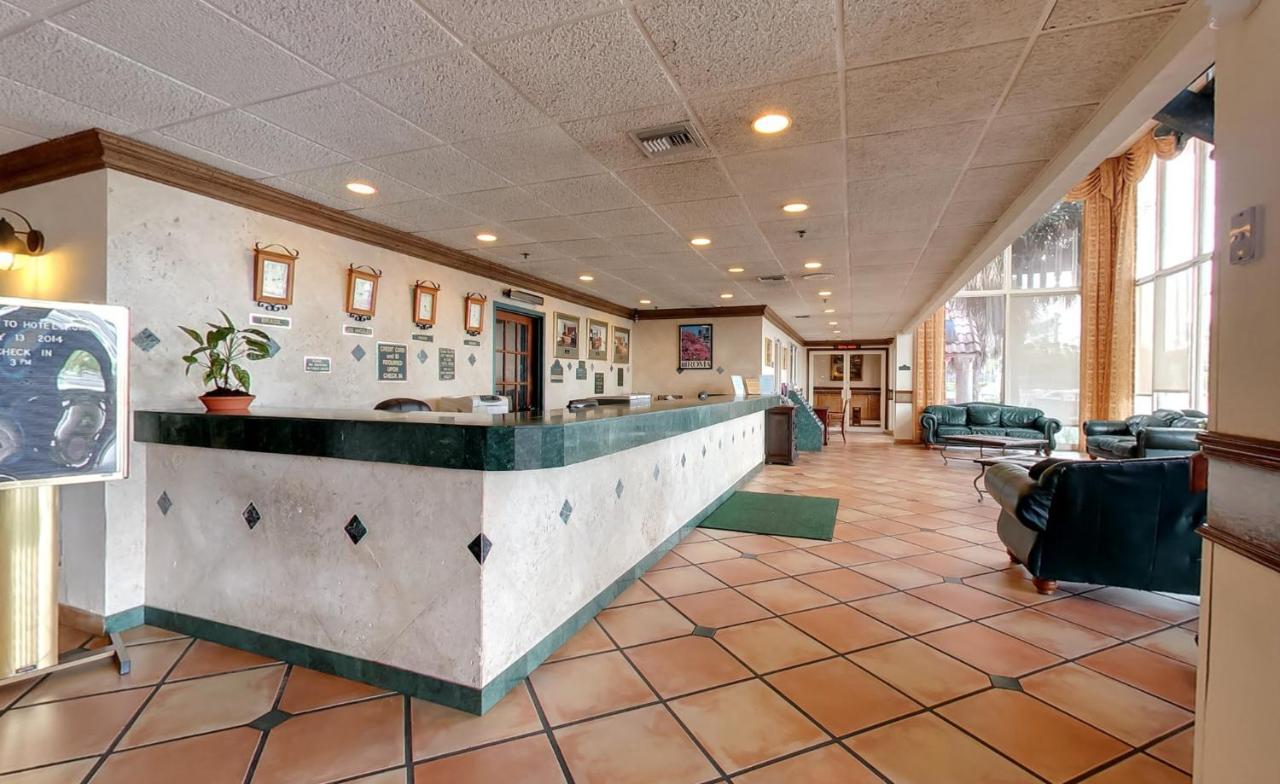  | Miami Gardens Inn & Suites