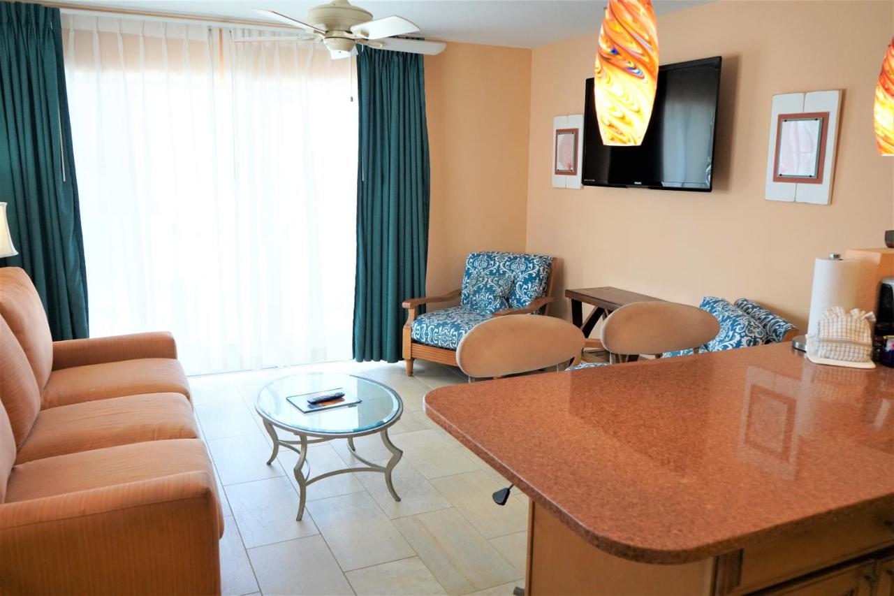 King Suite with Sofa Bed - Ocean Front at Glunz Ocean Beach Hotel & Resort