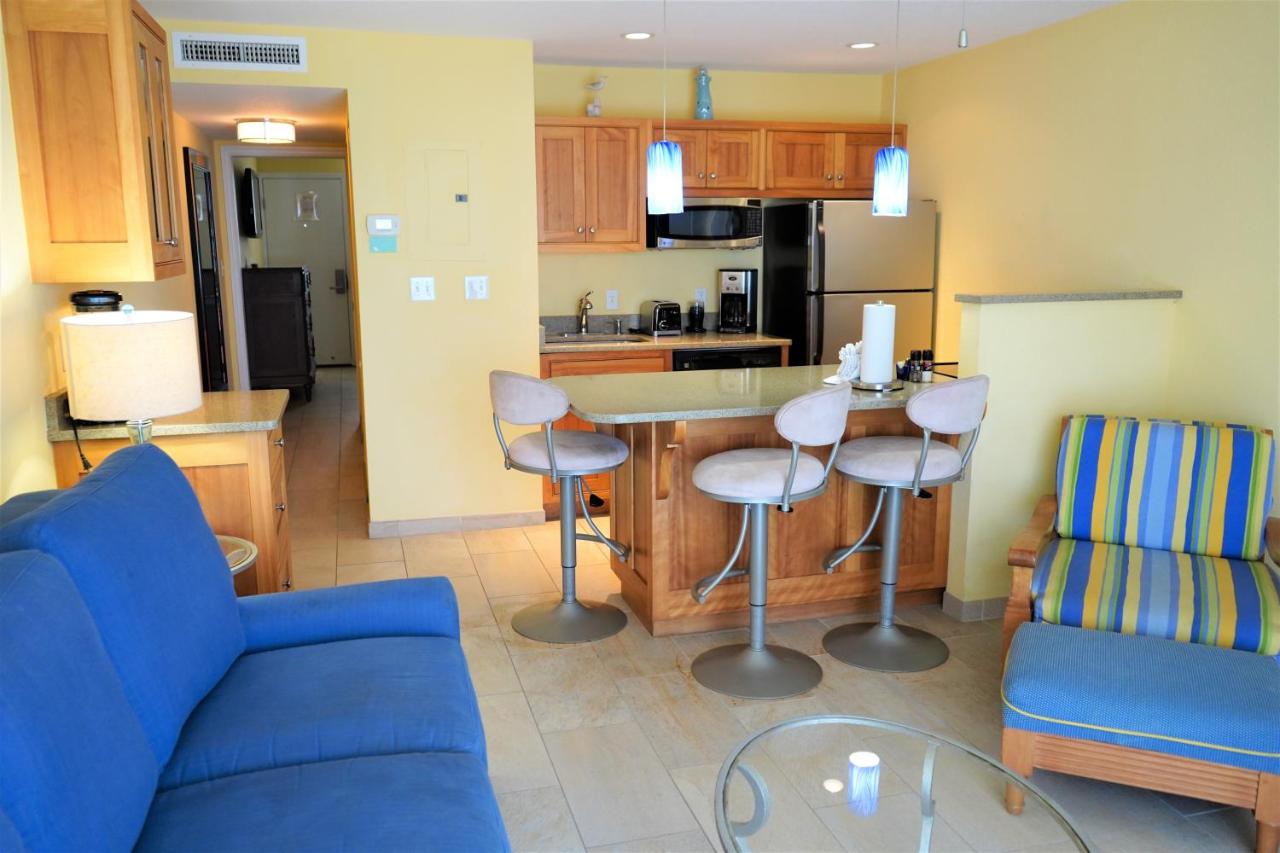 King Suite with Sofa Bed - Ocean Front at Glunz Ocean Beach Hotel & Resort
