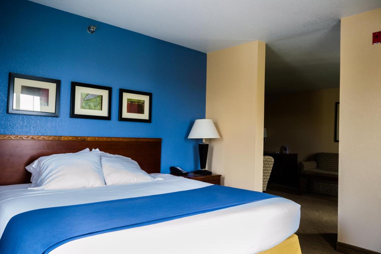  | Holiday Inn Express Hotel & Suites Acme-Traverse City, an IHG Hotel