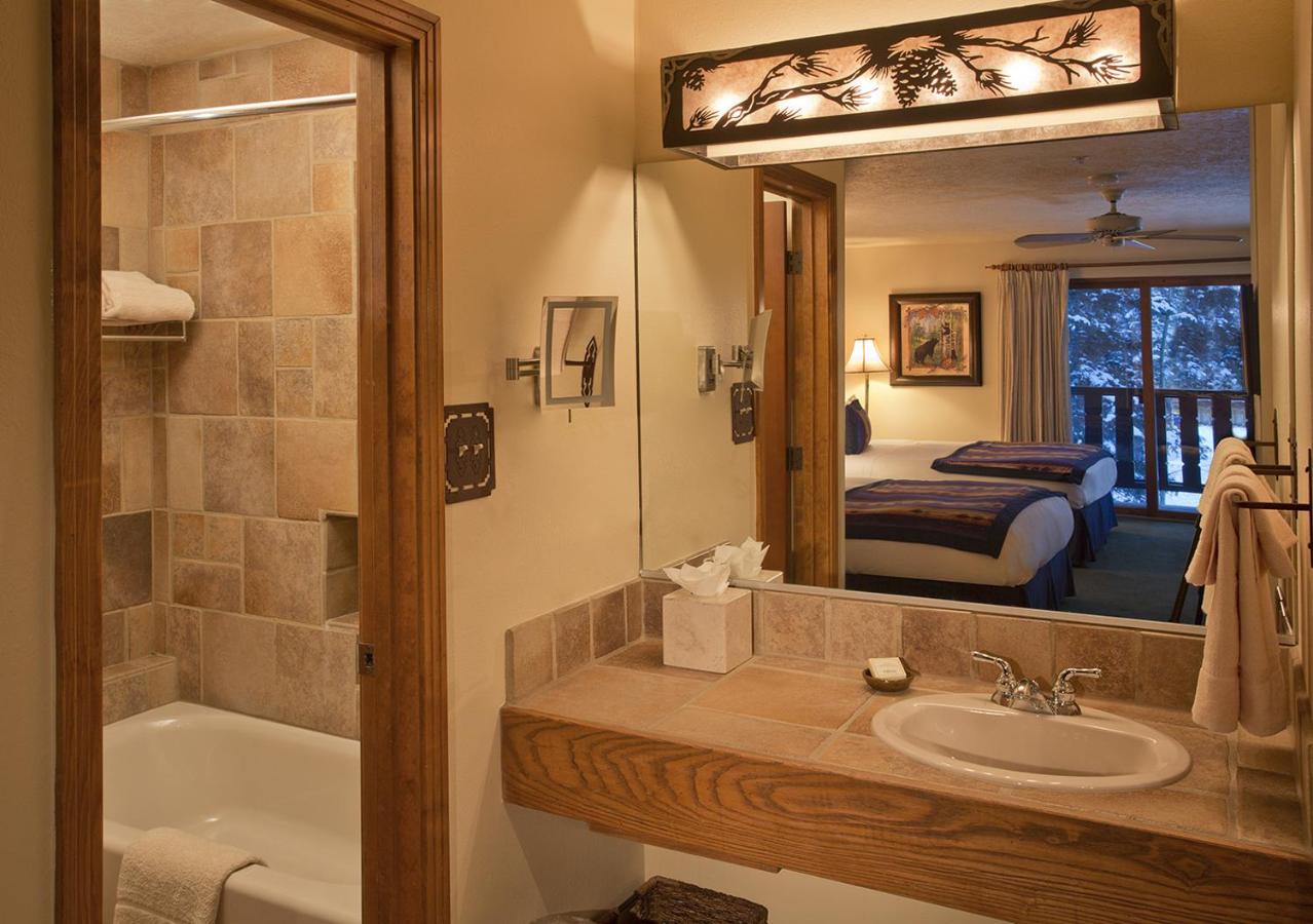 Two-Bedroom King Suite at Alpine Village Suites