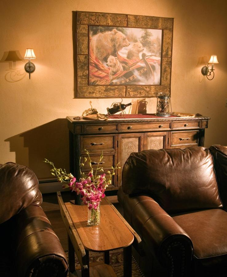 Two-Bedroom Condo at Alpine Village Suites