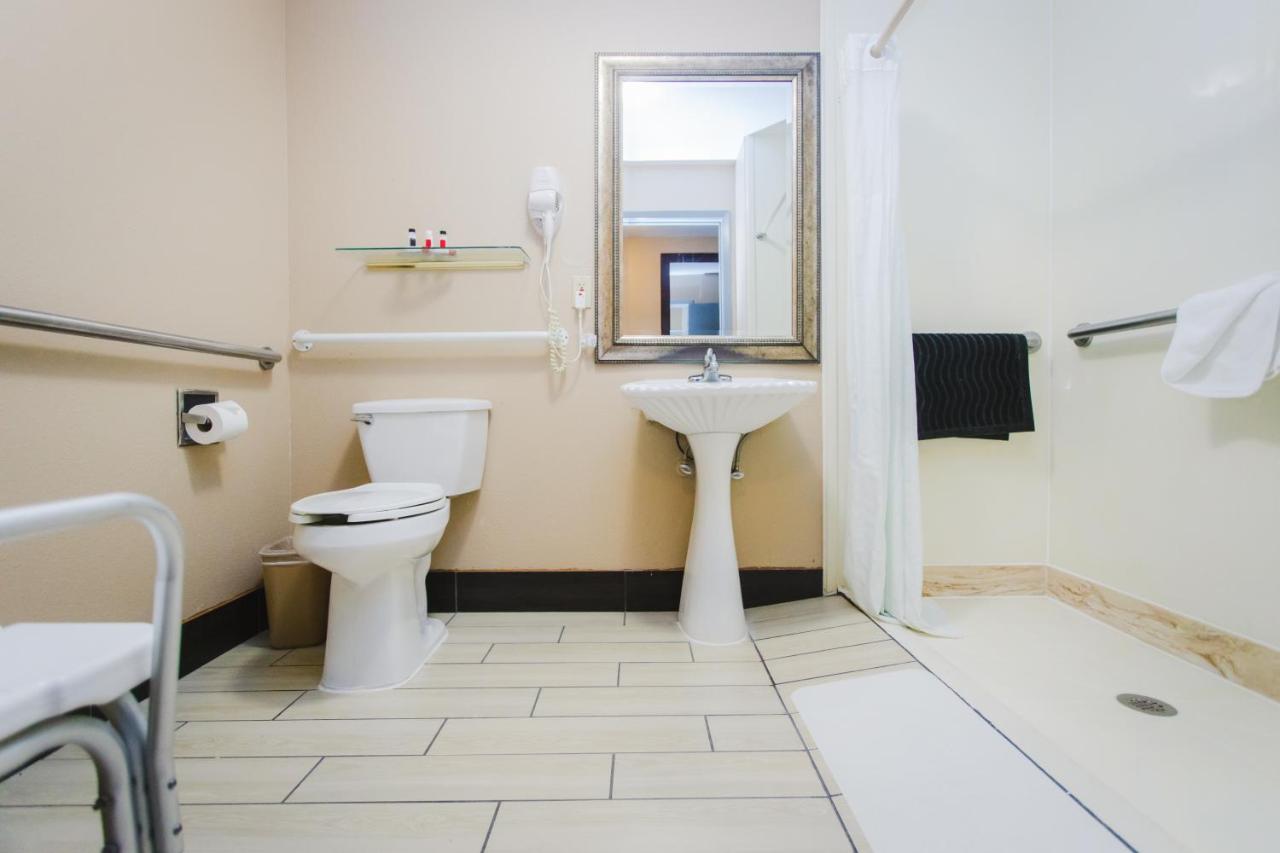 King Room with Roll-In Shower - Mobility/Hearing Accessible - Non-Smoking at Days Inn by Wyndham Rosenberg