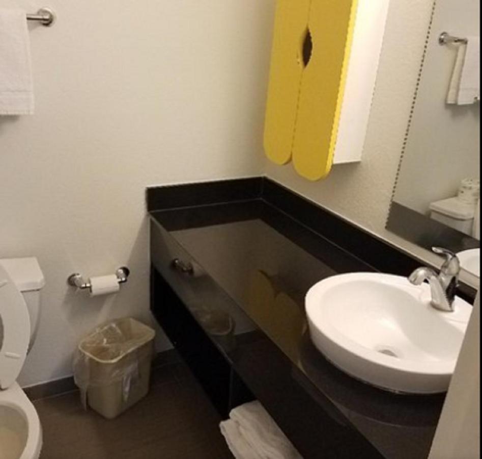Queen Room - Disability Access - Non-Smoking at Studio 6 Indianapolis, IN