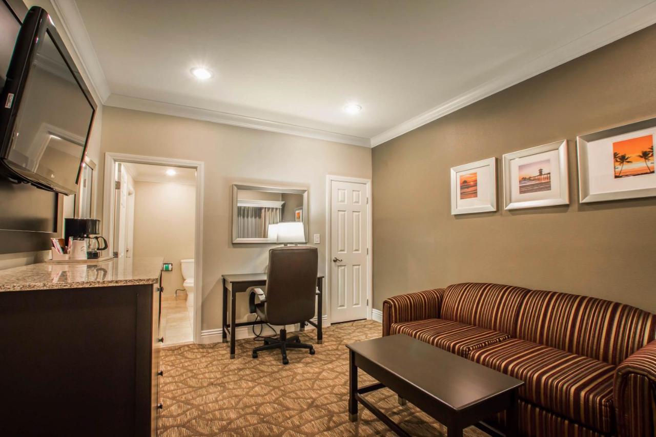 Two-Bedroom Queen Suite with Two Queen Beds and Sofa Bed - Non-Smoking at Comfort Inn & Suites Huntington Beach