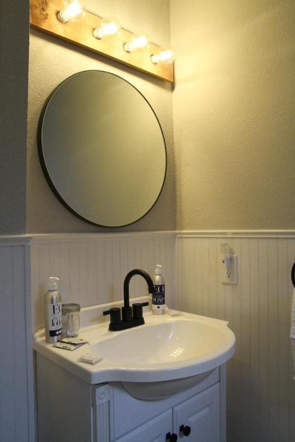 Two-Bedroom with Kitchen at Boardwalk Cottages