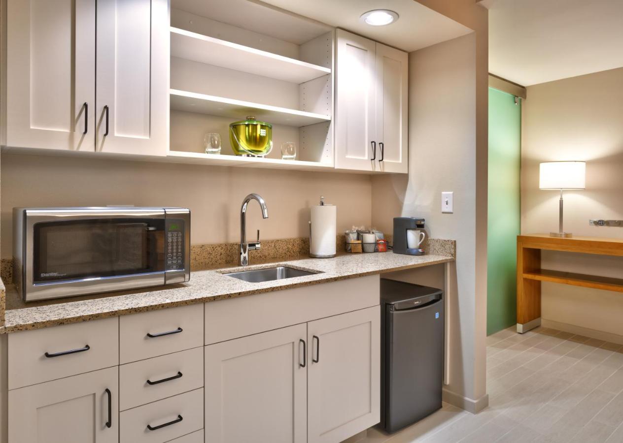 King Suite at Hyatt Place Salt Lake City/Farmington/Station Park