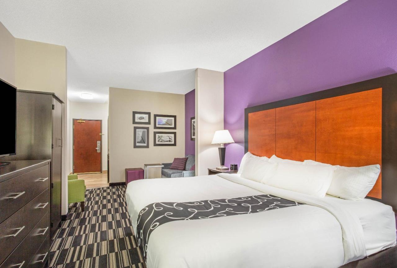 | La Quinta by Wyndham Norwich-Plainfield-Casino