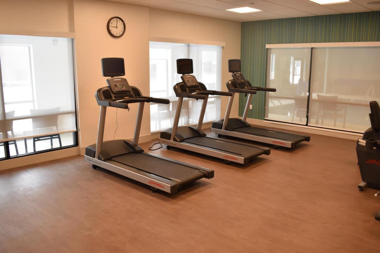 | Holiday Inn Express & Suites - Boston South - Randolph, an IHG Hotel
