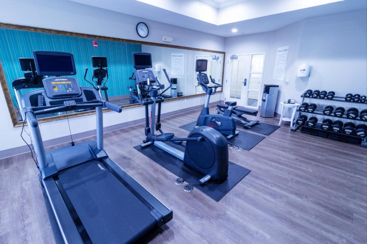 | Holiday Inn Express Hotel & Suites Crestview South I-10, an IHG Hotel