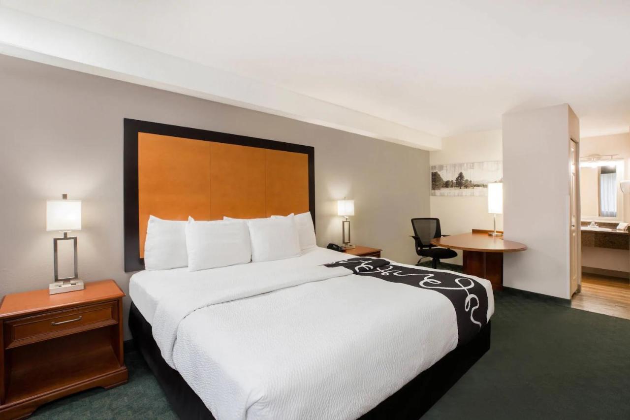 Superior King Room - Non-Smoking at La Quinta Inn by Wyndham Everett