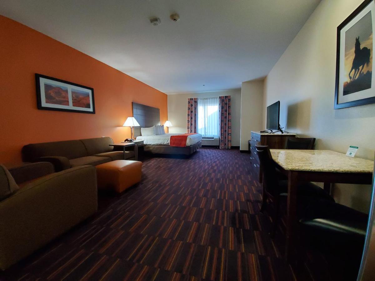 | Home Away Kitchen Suites Enid