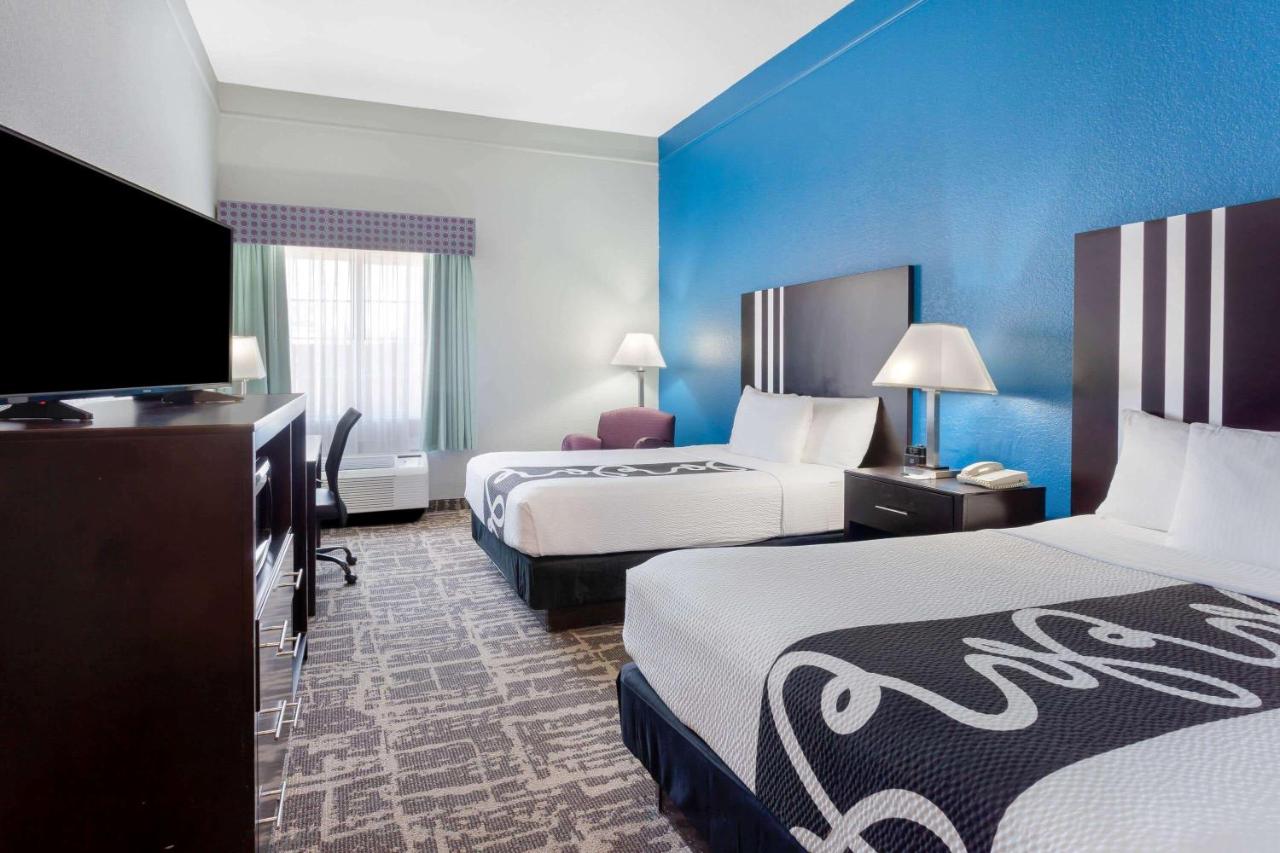 Deluxe Double Room with Two Double Beds at La Quinta Inn & Suites by Wyndham Kerrville