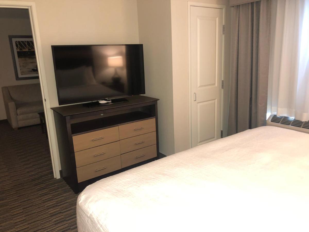 One-Bedroom Suite at GrandStay Hotel & Suites Rock Valley