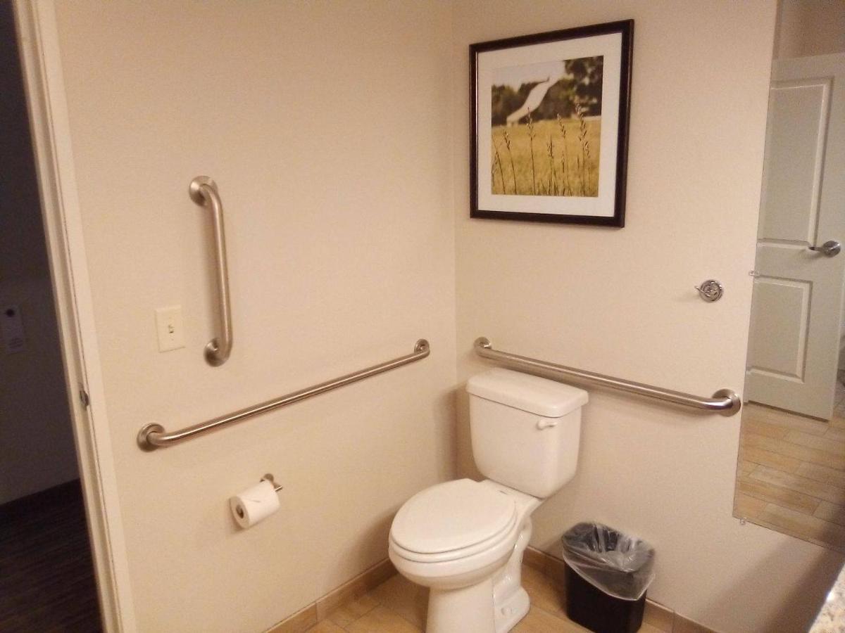 Double Room - Disability Access at GrandStay Hotel & Suites Rock Valley