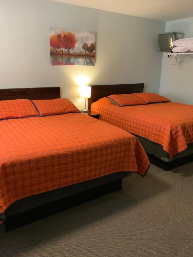  | Rockerville Lodge & Cabins