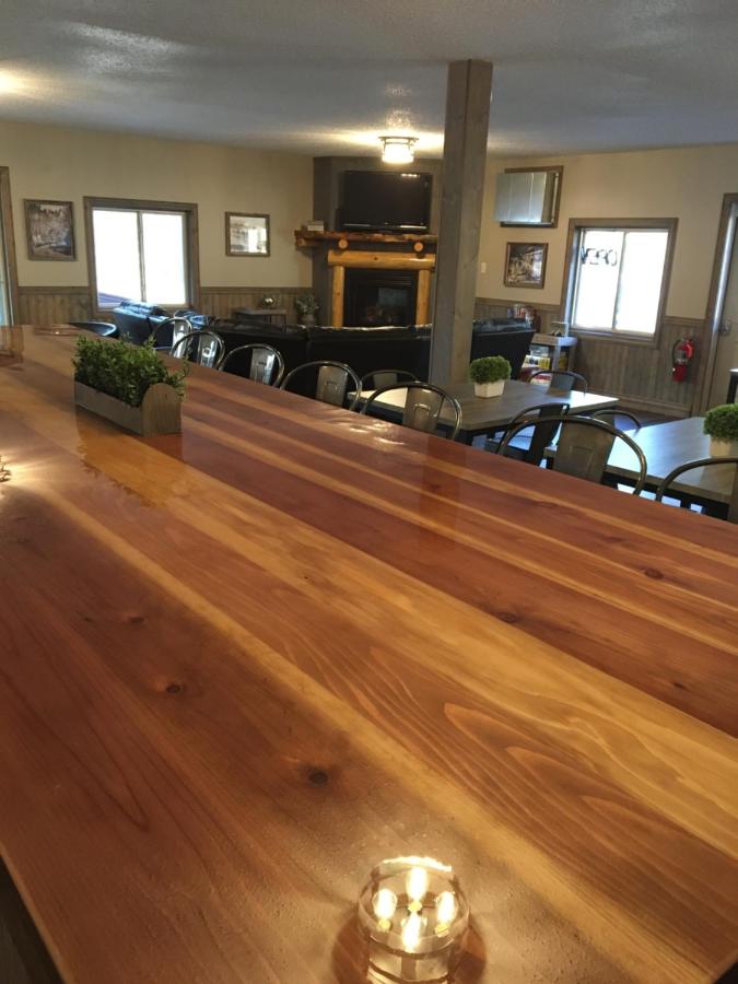 | Rockerville Lodge & Cabins