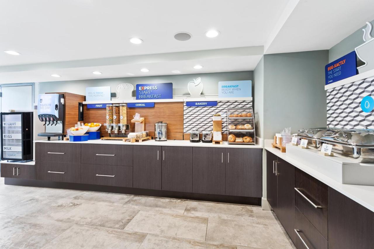  | Holiday Inn Express Hopewell - Fort Lee Area, an IHG Hotel