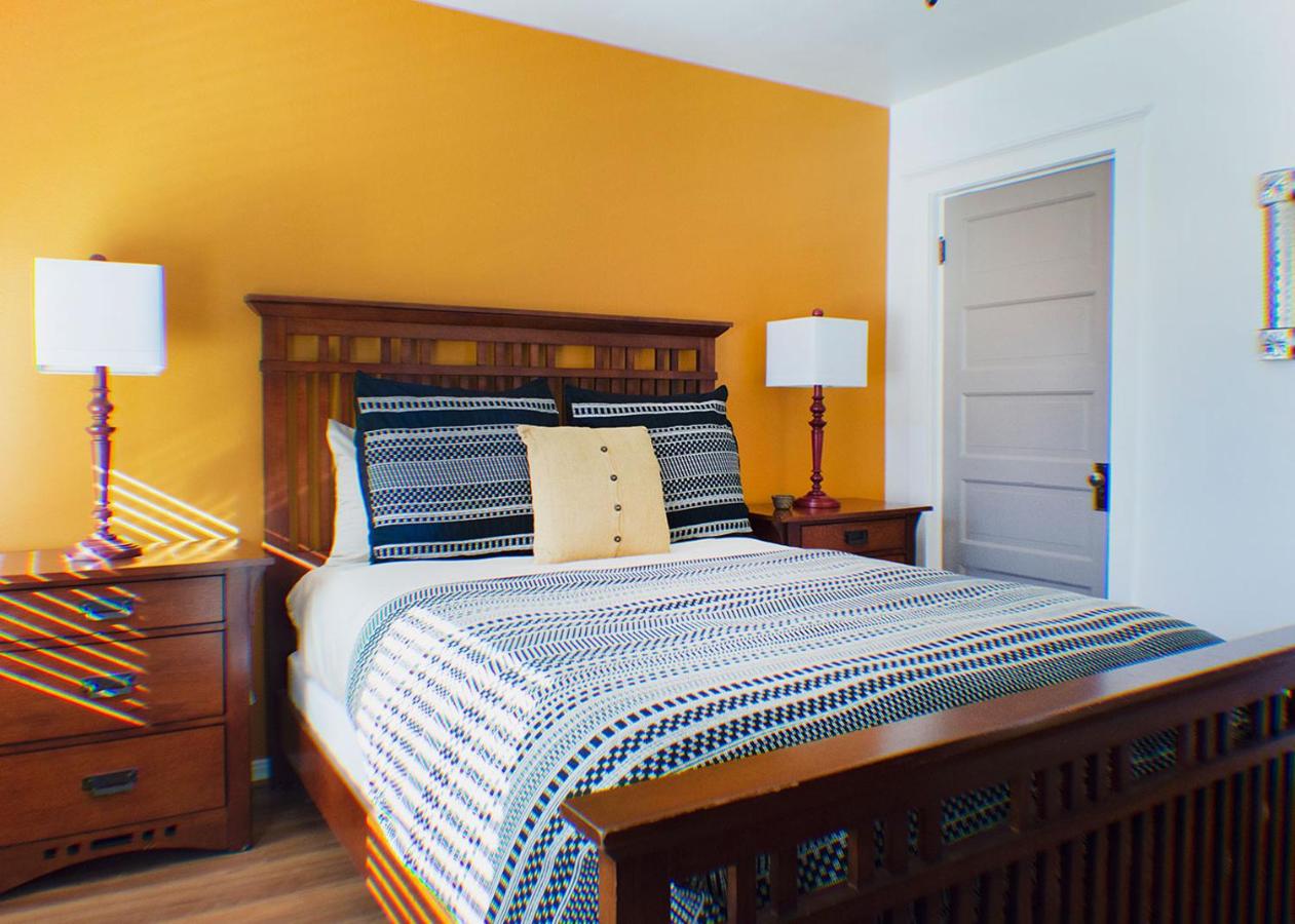 | Eldorado Suites Hotel