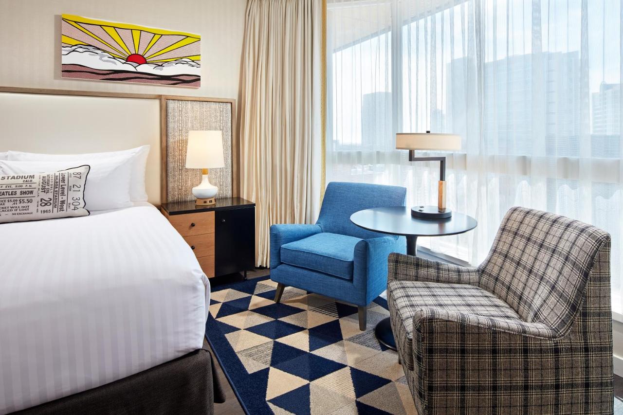 Fab King Room at The Bristol Hotel San Diego