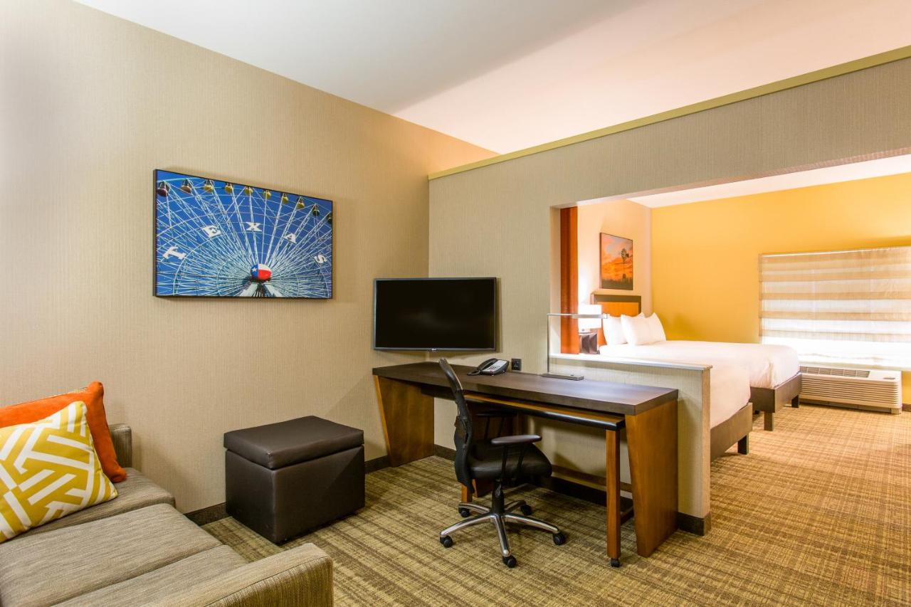 Queen Suite with Two Queen Beds at Cambria Hotel Plano Frisco