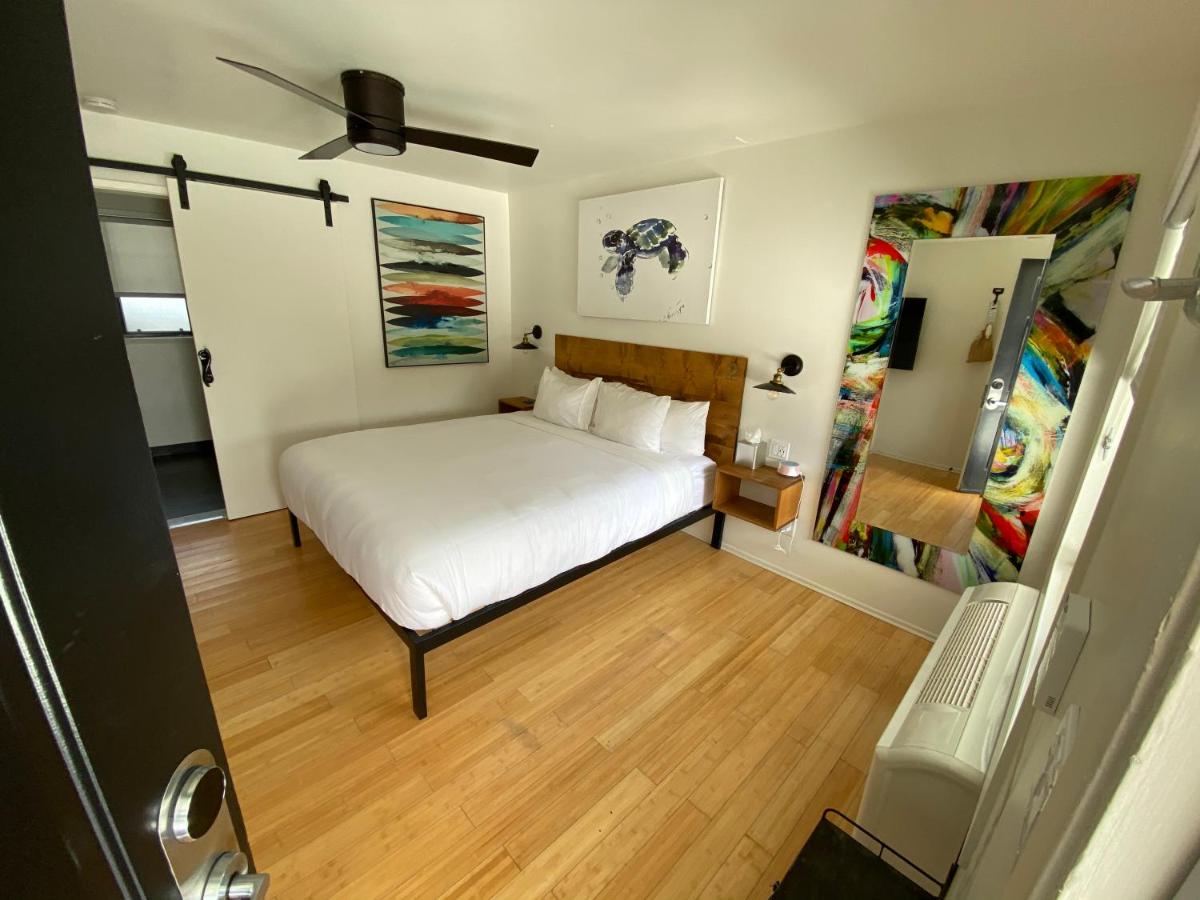 Double Room - Disability Access at Haley Hotel