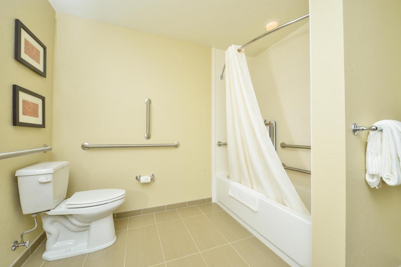 Queen Suite with Two Queen Beds - Accessible/Non-Smoking at Comfort Suites Airport - University