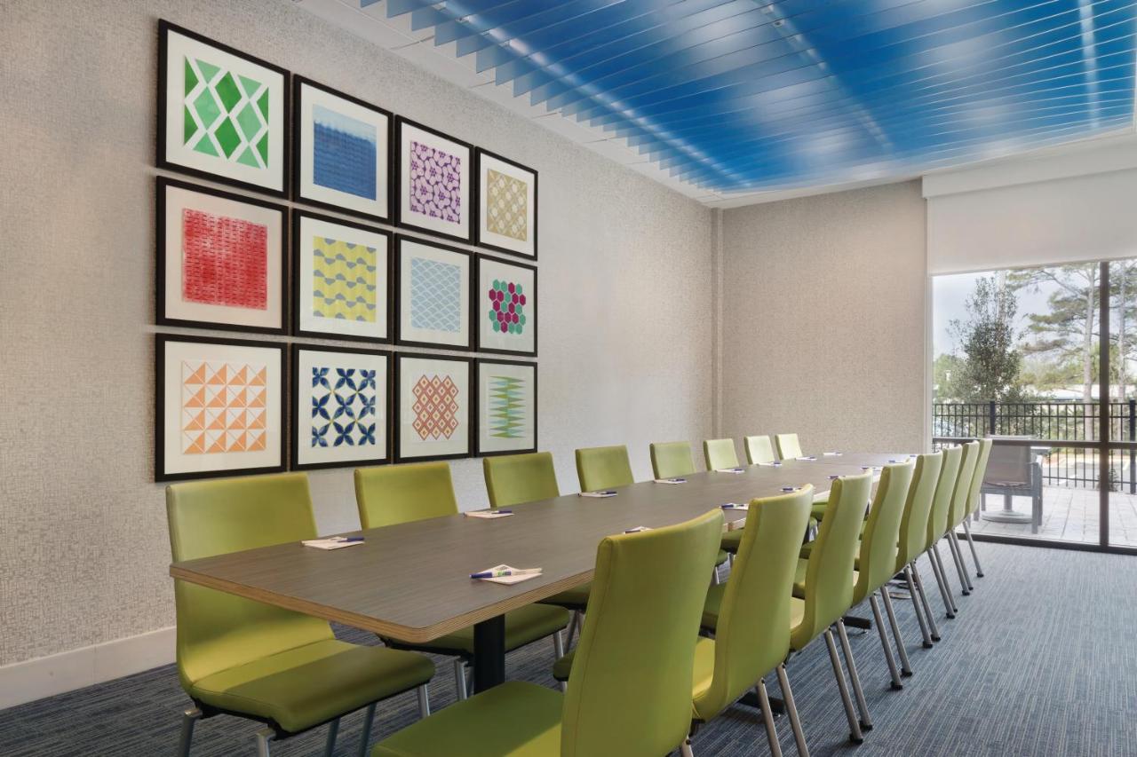 | Holiday Inn Express Newnan, an IHG Hotel