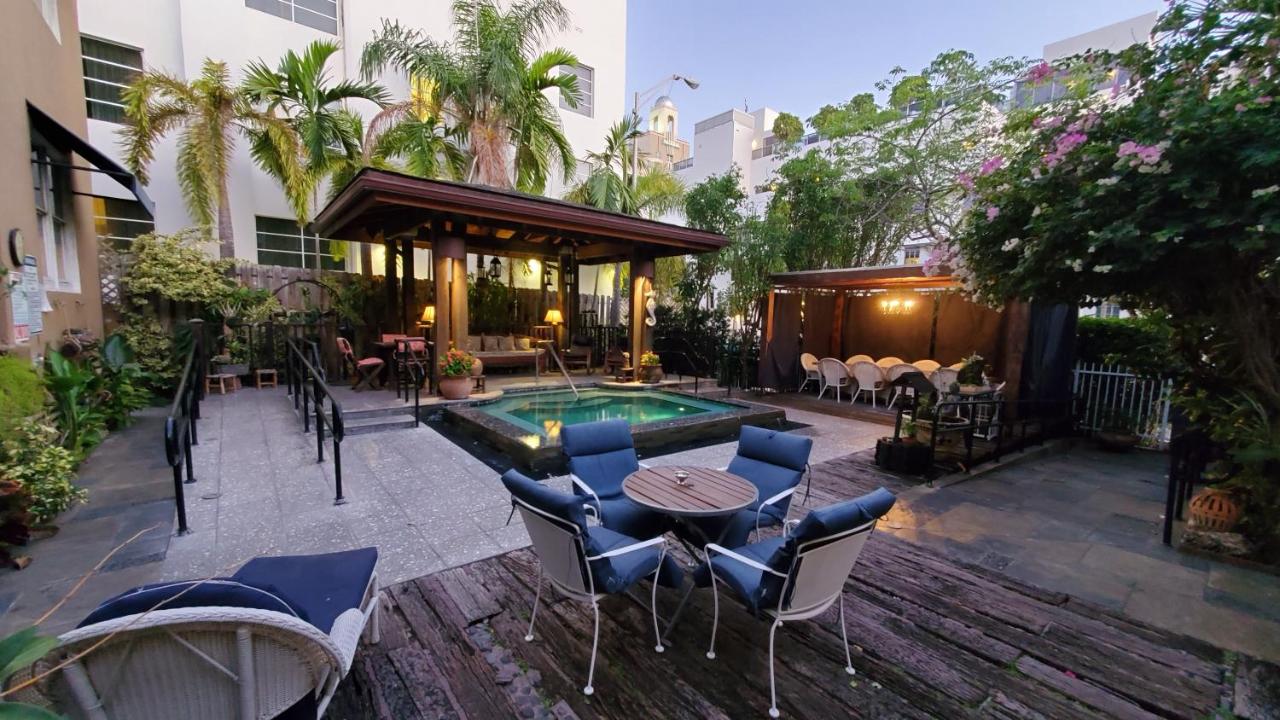| Cadet Hotel