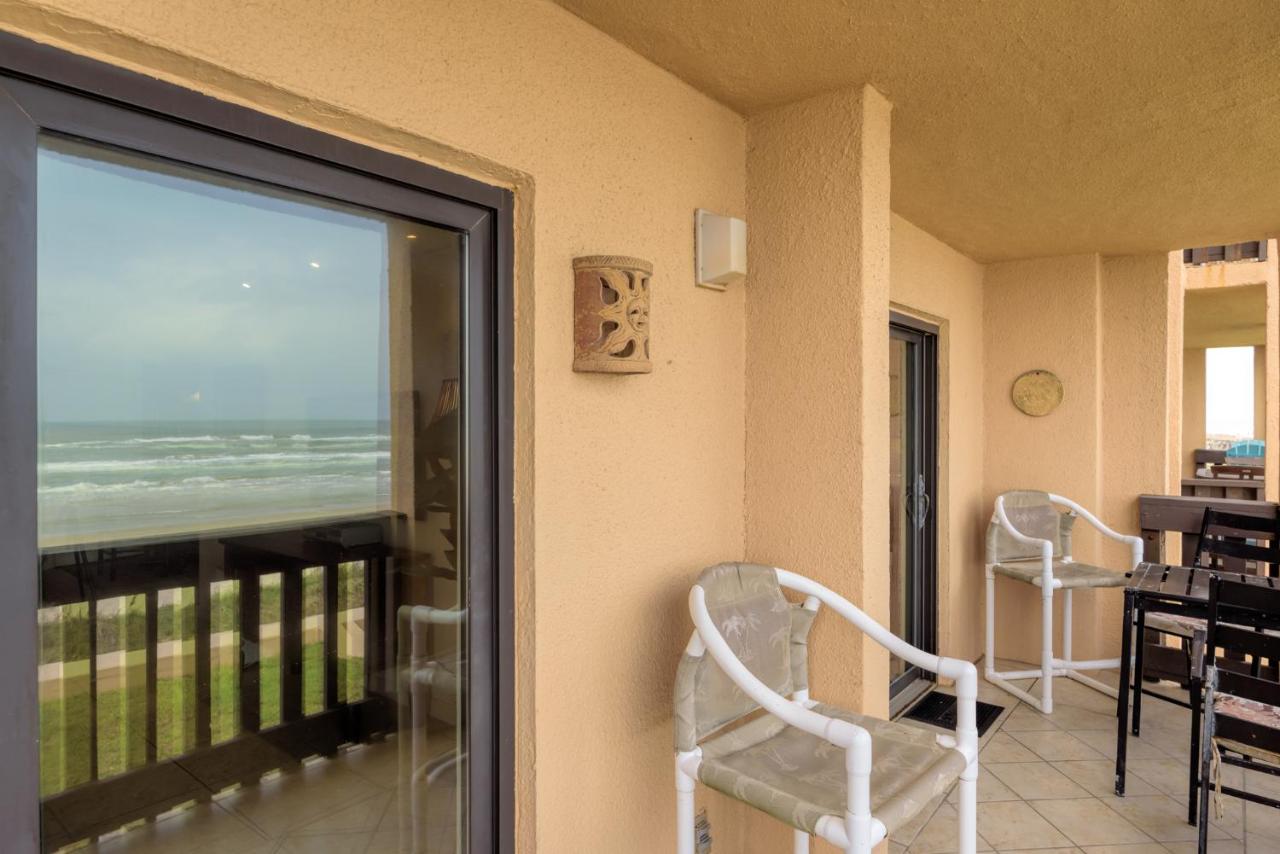 | Tiki 230- Beach Please