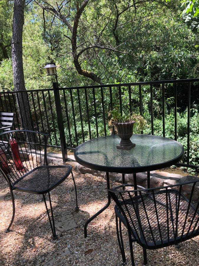 | Glen Ellen Inn Secret Cottages